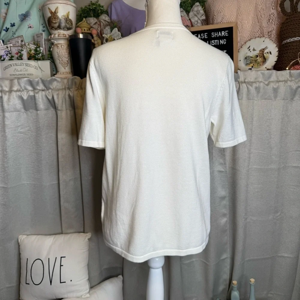 Liz Baker White Fitted Crew Neck Sweater Size Medium